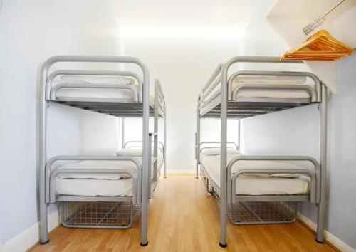 Astor Hyde Park Hostel