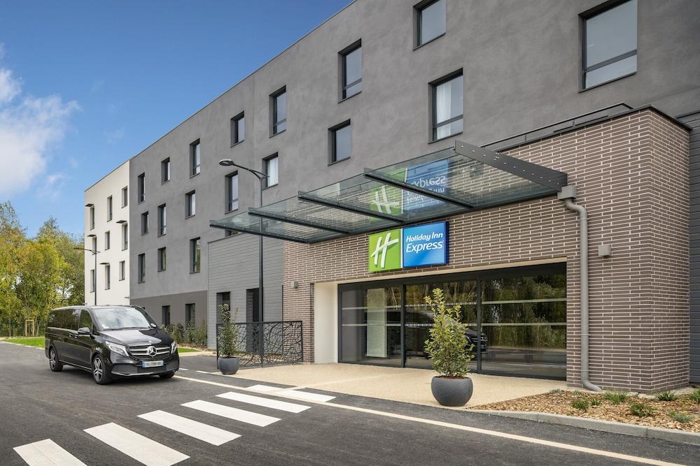 hotel Holiday Inn Express Marne La Vallee Val D Europe, An Ihg Hotel 