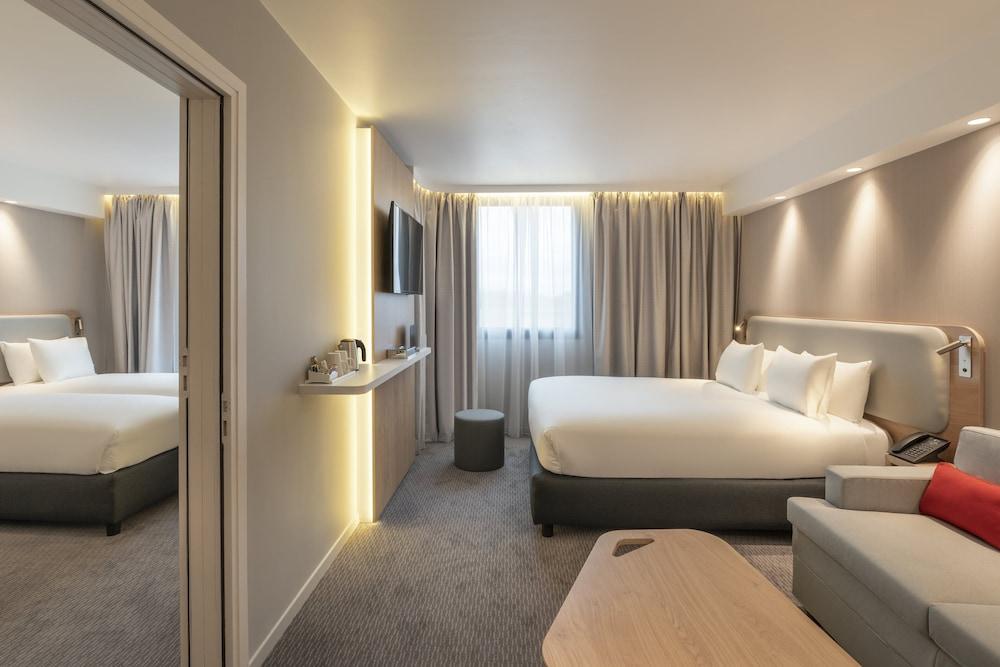 hotel Holiday Inn Express Marne La Vallee Val D Europe, An Ihg Hotel 