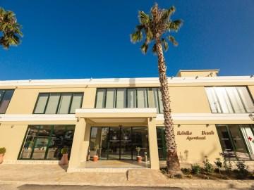 Robolla Beach Apart Hotel