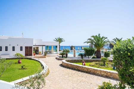 Irini Hotel