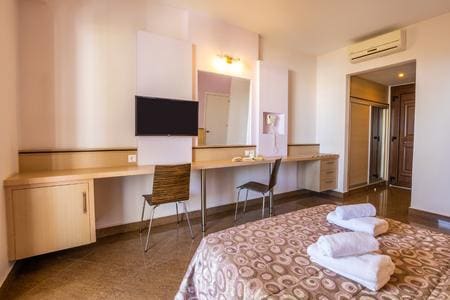 Irini Hotel