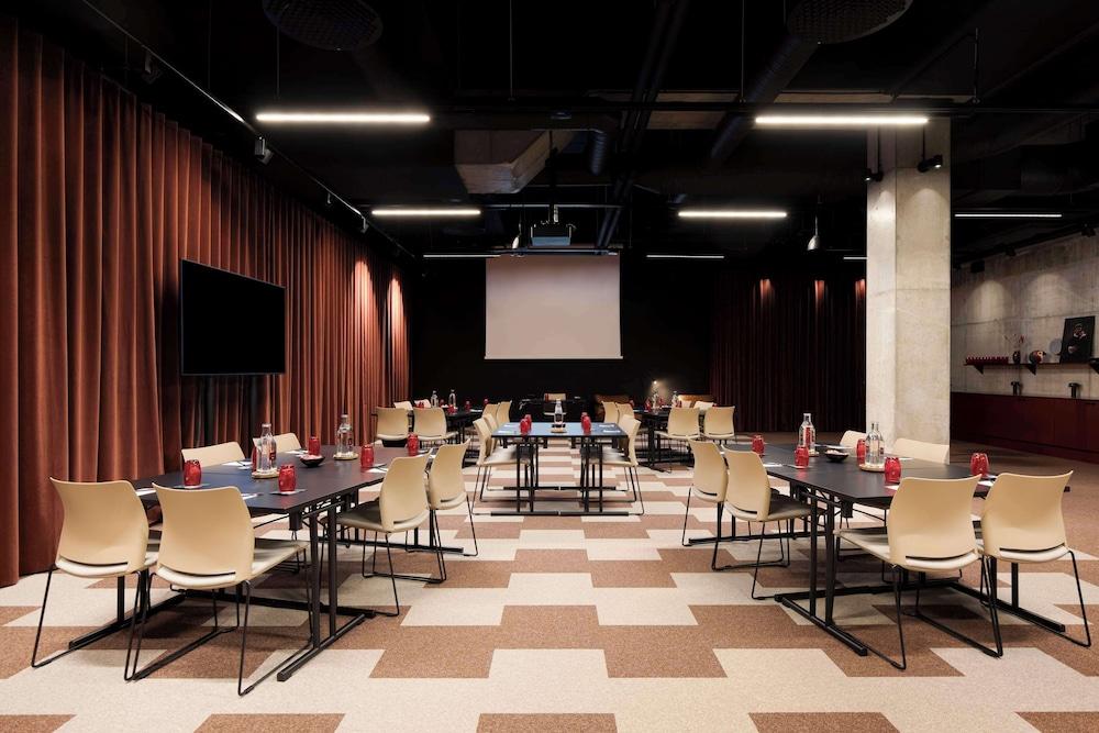 Radisson Red Helsinki