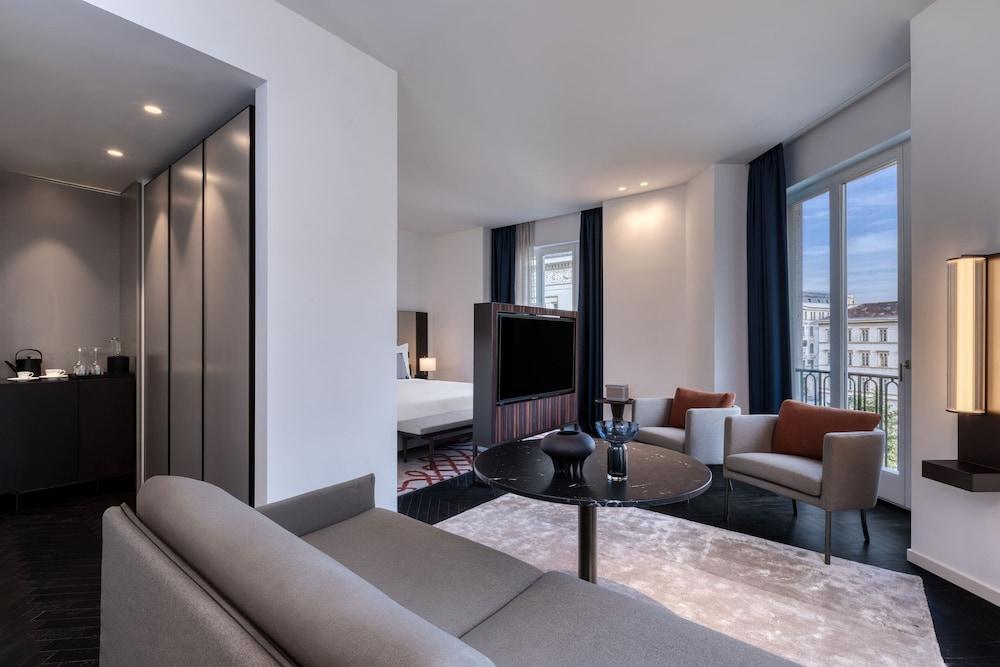 Dorothea Hotel Budapest, Autograph Collection