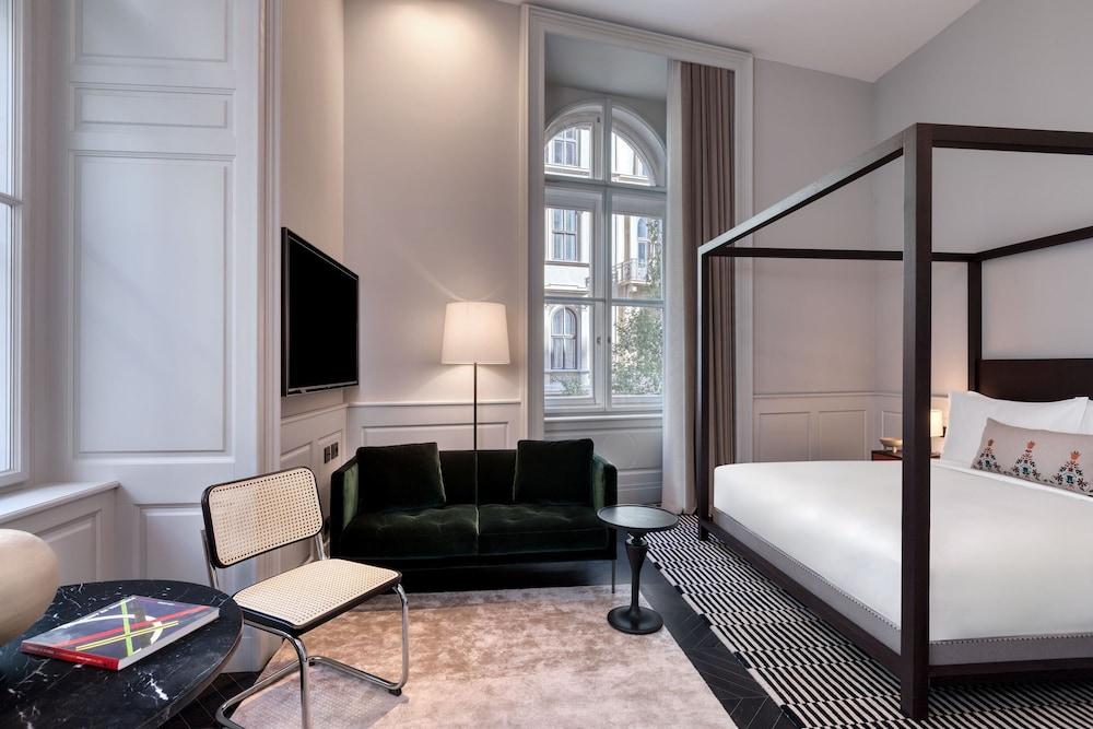 Dorothea Hotel Budapest, Autograph Collection