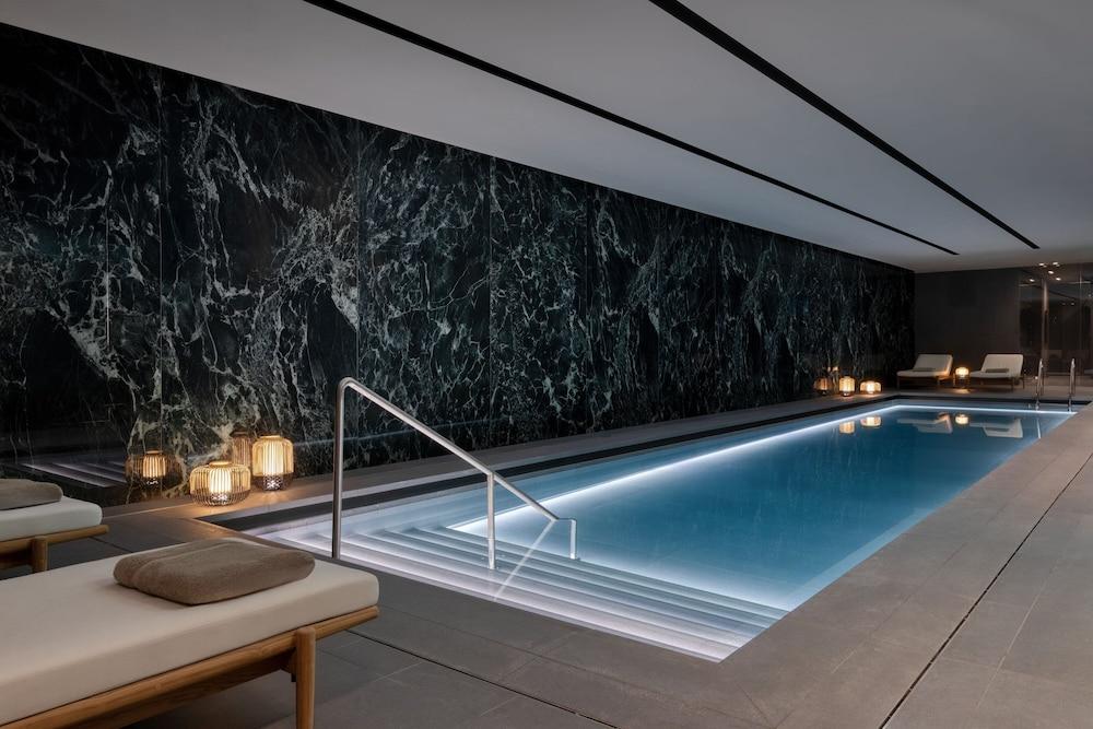 Dorothea Hotel Budapest, Autograph Collection