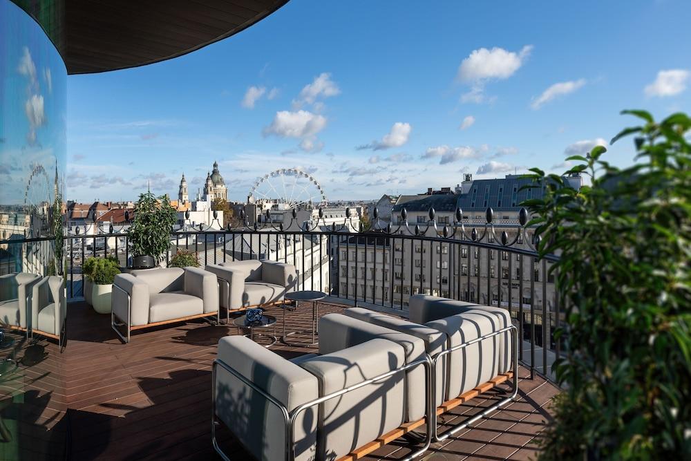 Dorothea Hotel Budapest, Autograph Collection