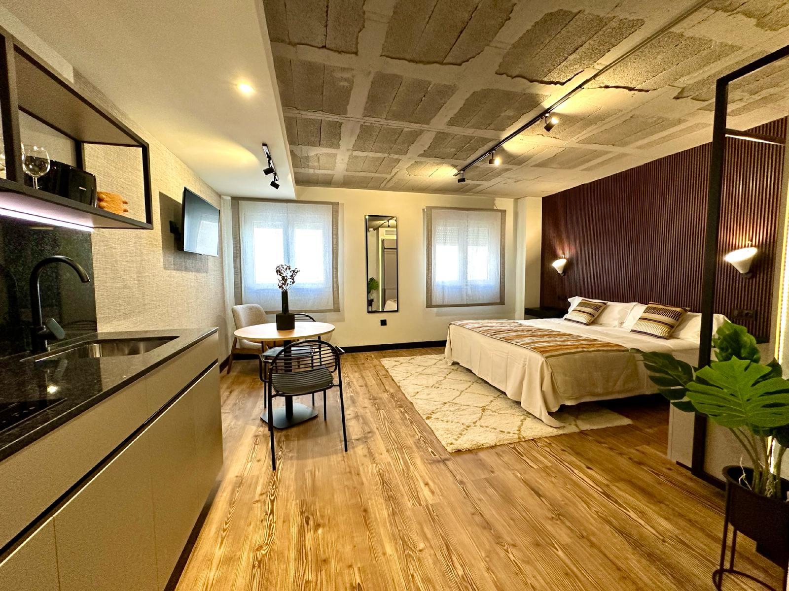 Bubu Apartments by Holidays2Malaga