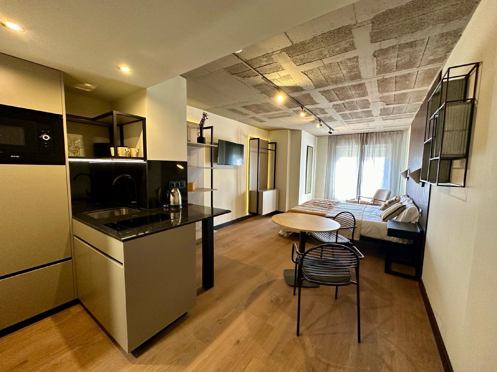 Bubu Apartments by Holidays2Malaga
