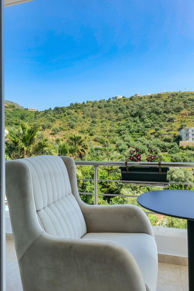 Nia Boutique Hotel by Rapos Resort