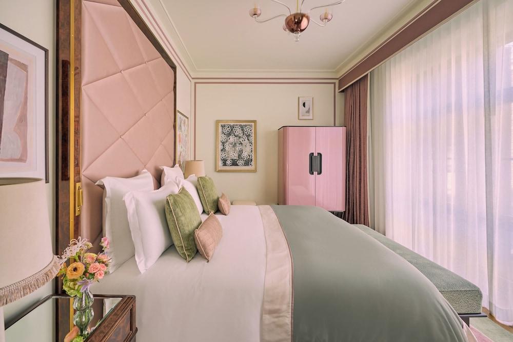 Barriere Fouquets New York