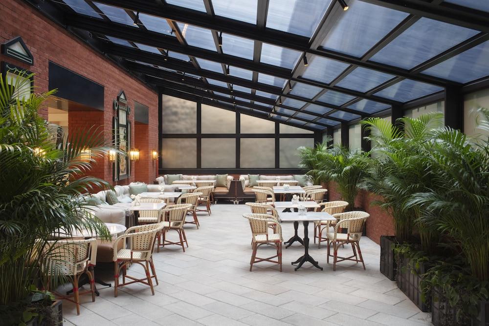 Barriere Fouquets New York