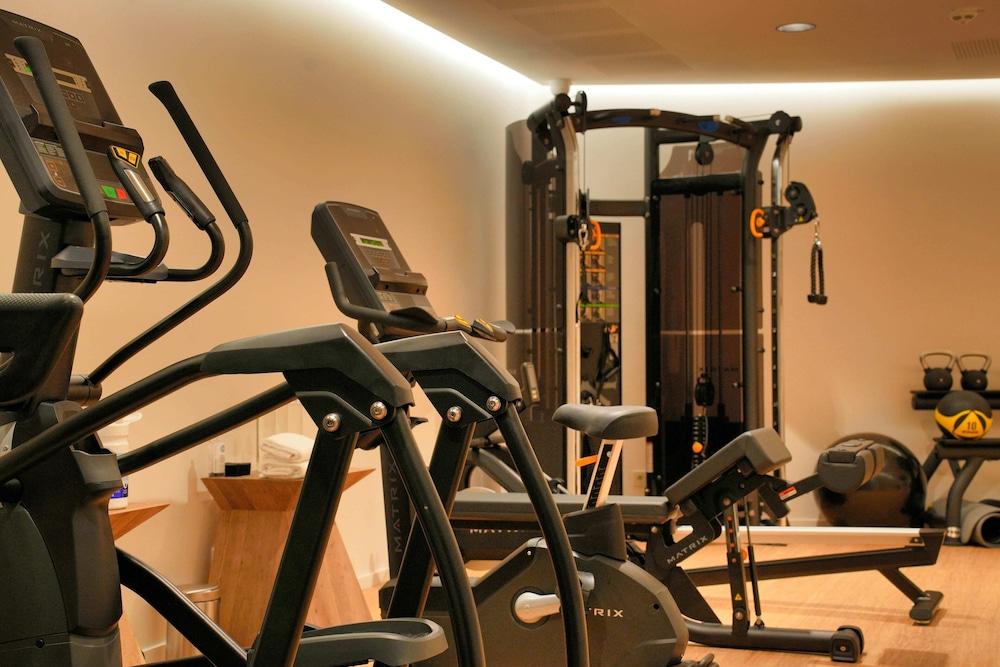 Les Regalia Hotel & Spa