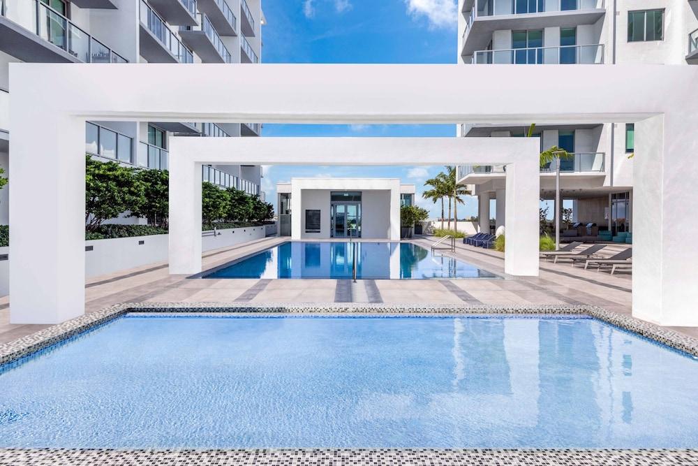 Nomada Residences