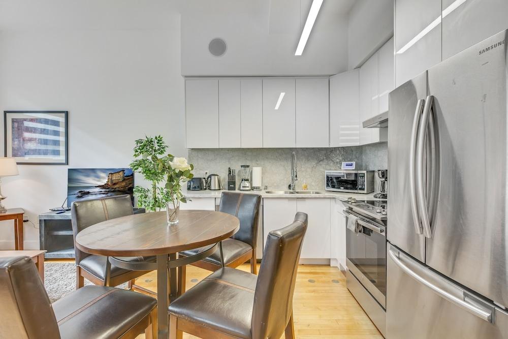 One Lux Stay HWH Downtown Los Angeles