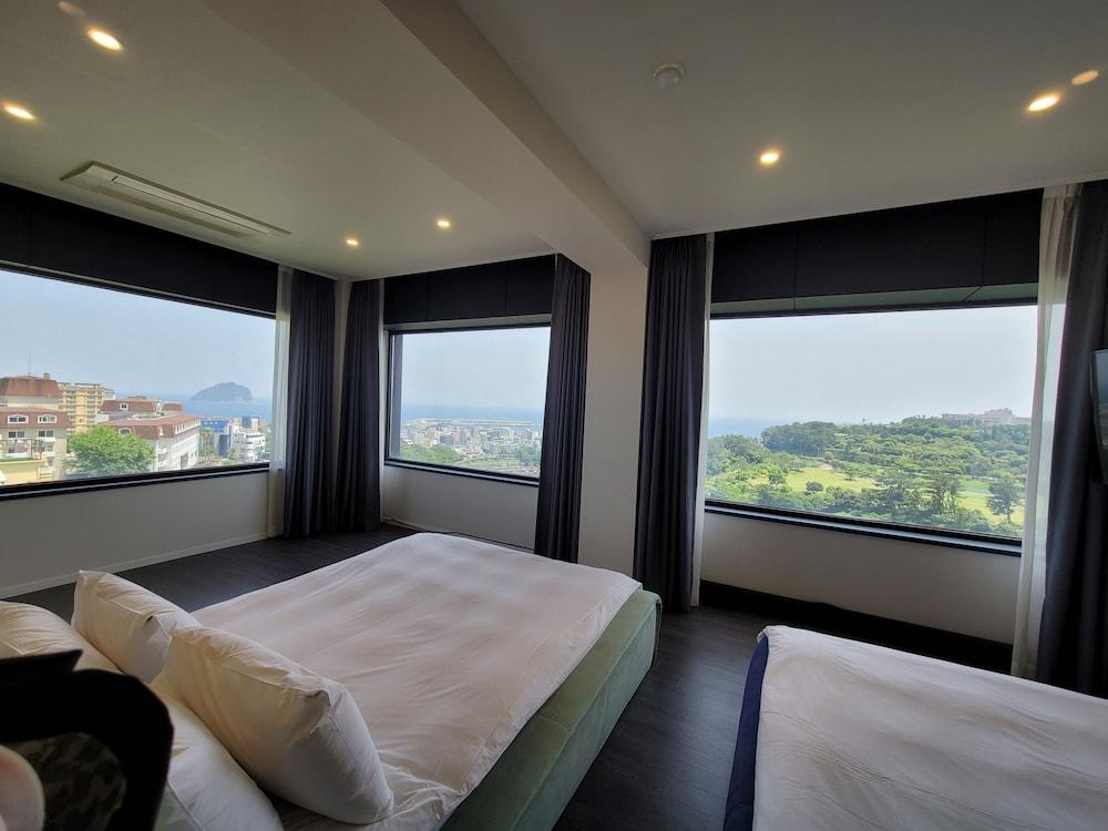 Casaloma Hotel
