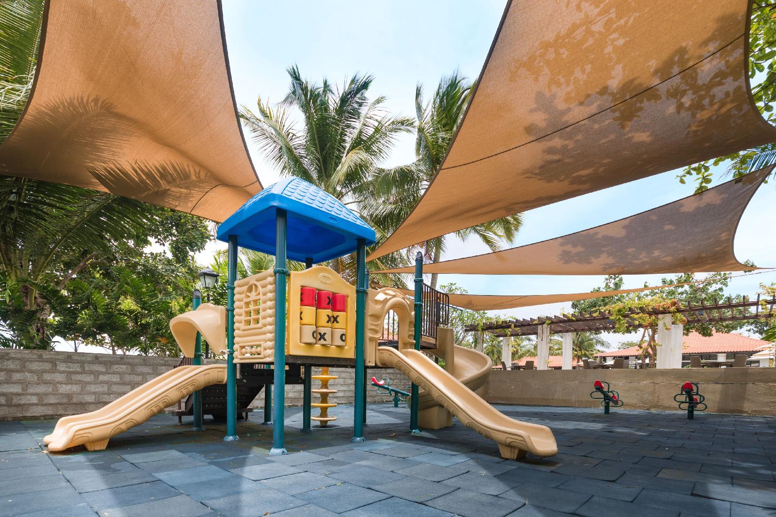 Dusit Thani Lubi Plantation Resort
