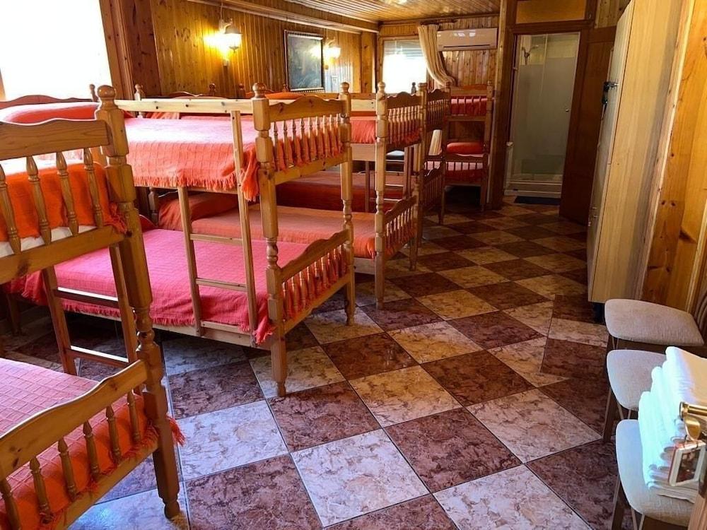 Camping & Bungalow La Playa