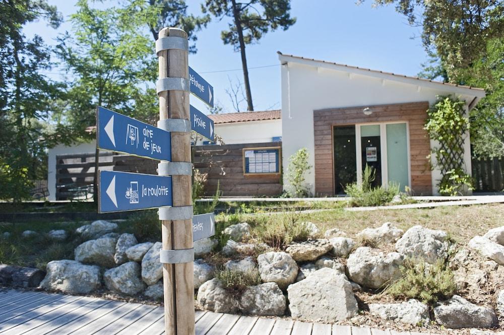 Camping Huttopia Oléron les Pins