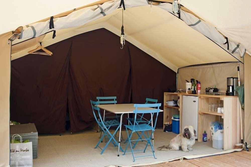 Camping Huttopia Oléron les Pins