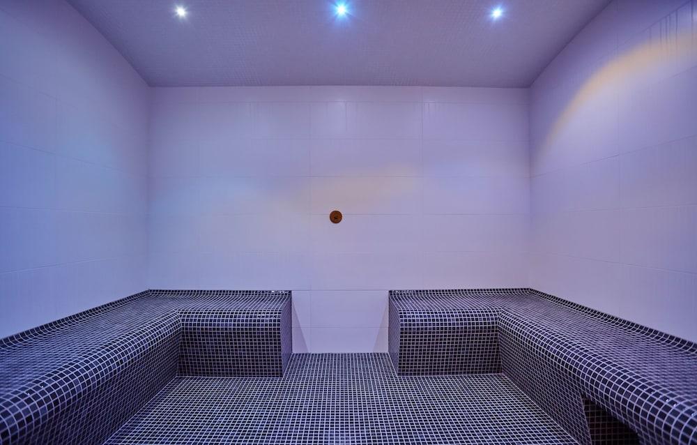 Appart'hotel Odalys City Nimes Arenes