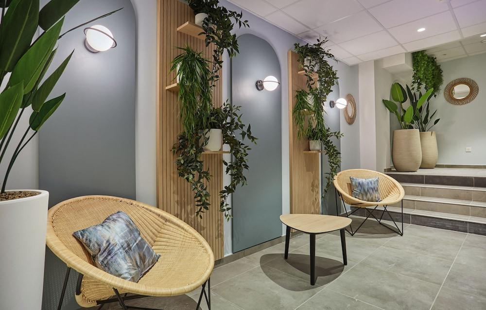 Appart'hotel Odalys City Nimes Arenes