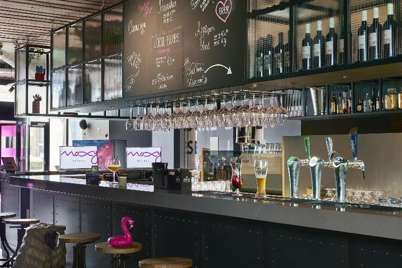 Moxy Amsterdam Schiphol Airport