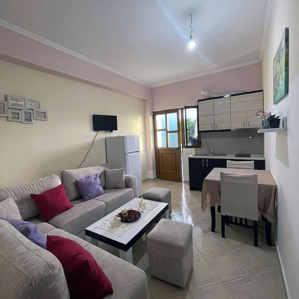 Green Garden Villa