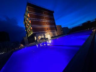 Olivia's Hill Resort