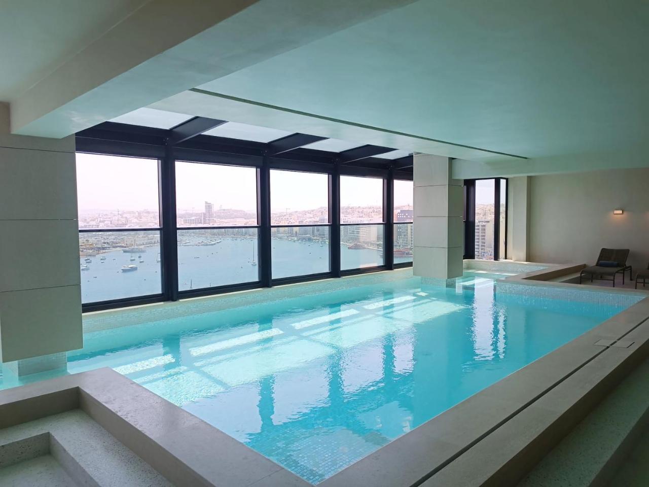 Land's End Boutique Hotel 