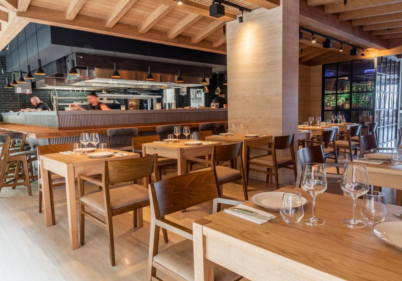 Land's End Boutique Hotel 