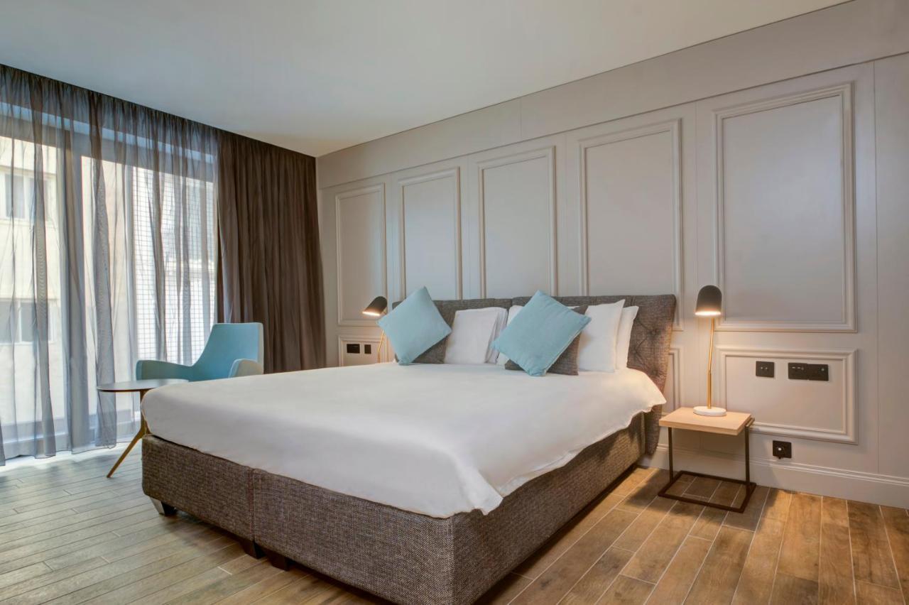 Land's End Boutique Hotel 