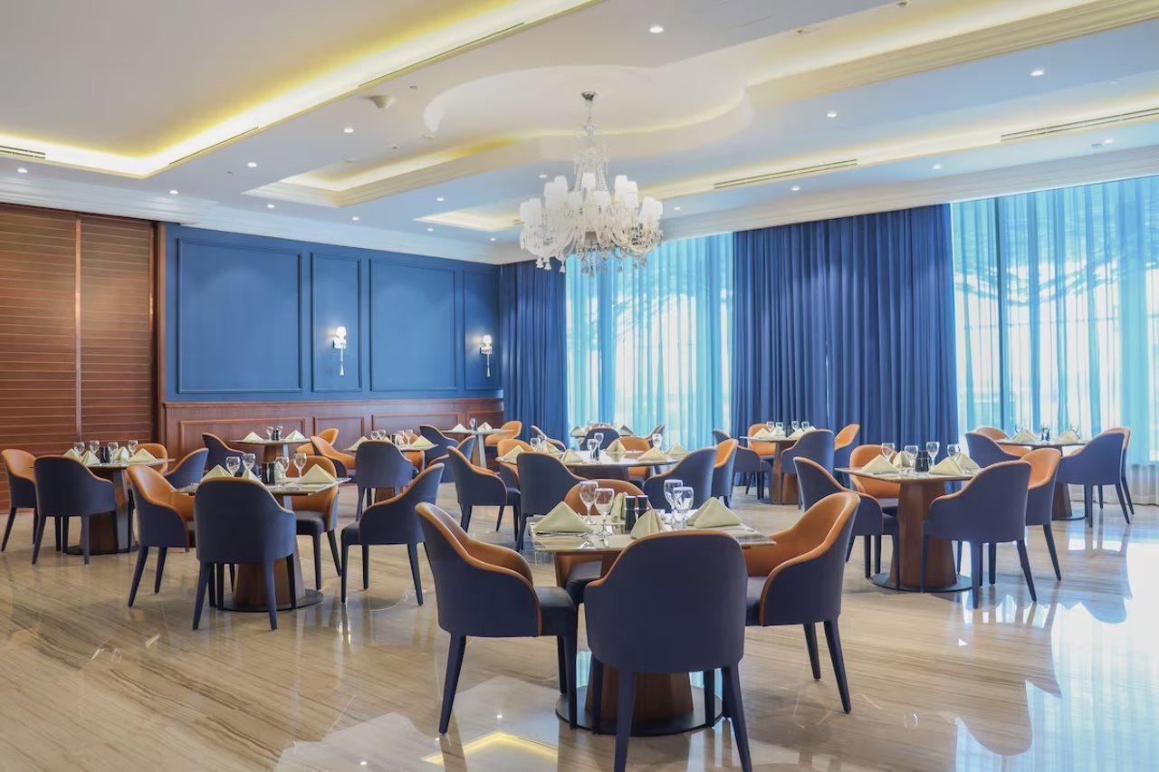 The Bentley Luxury Hotel And Suites