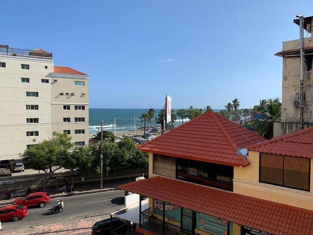 Malecon Rooms & Hotel