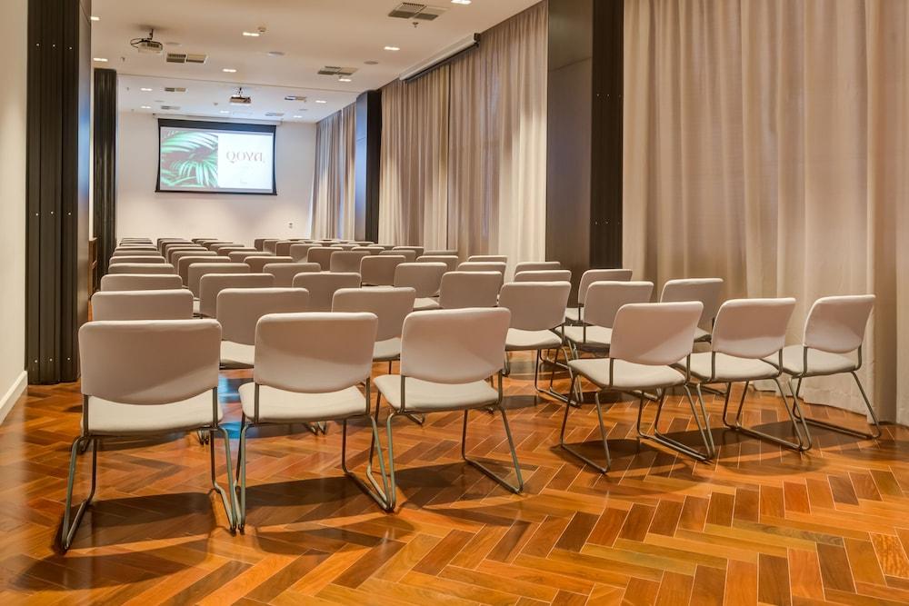 Qoya Hotel Sao Paulo, Curio Collection by Hilton
