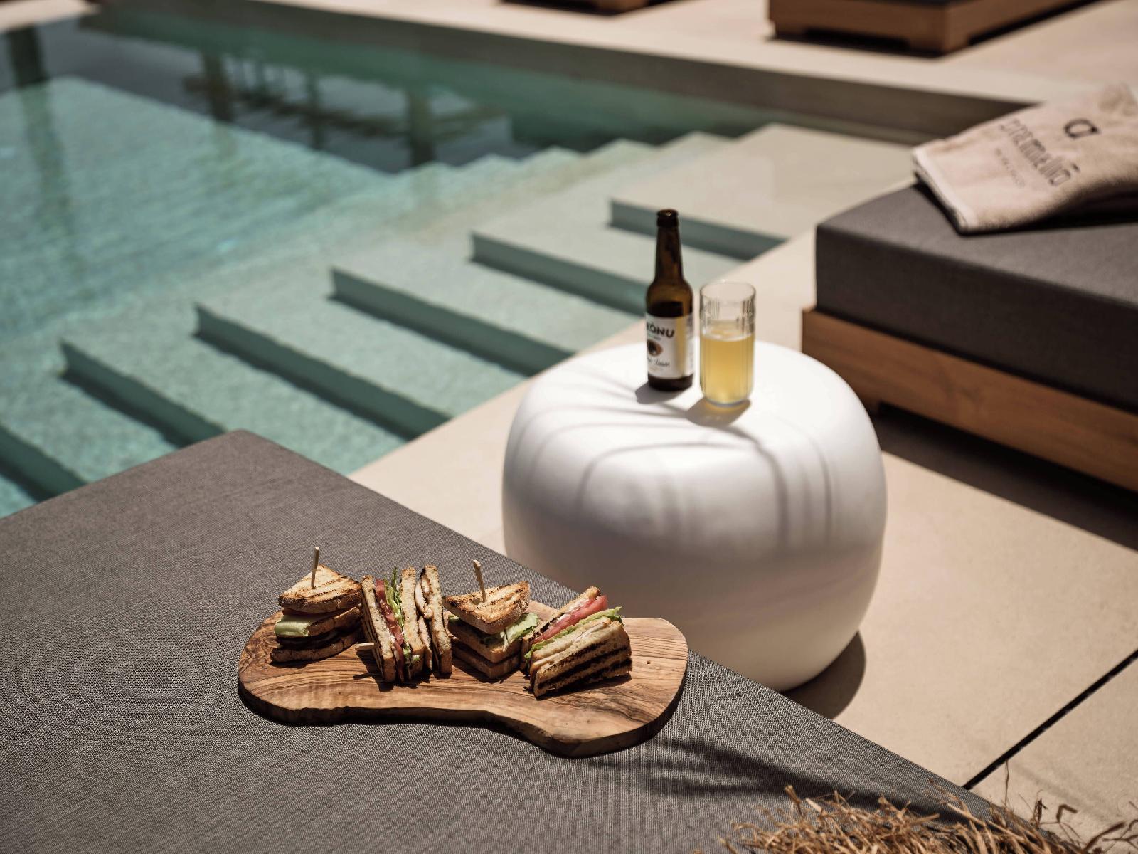 Anemelia Mykonos Hotel