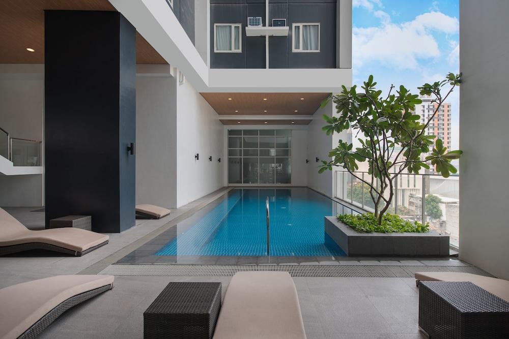 The Suites At Torre Lorenzo Malate