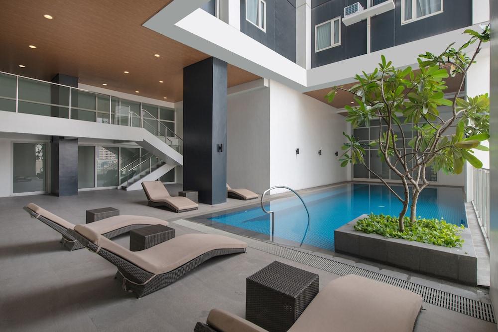The Suites At Torre Lorenzo Malate