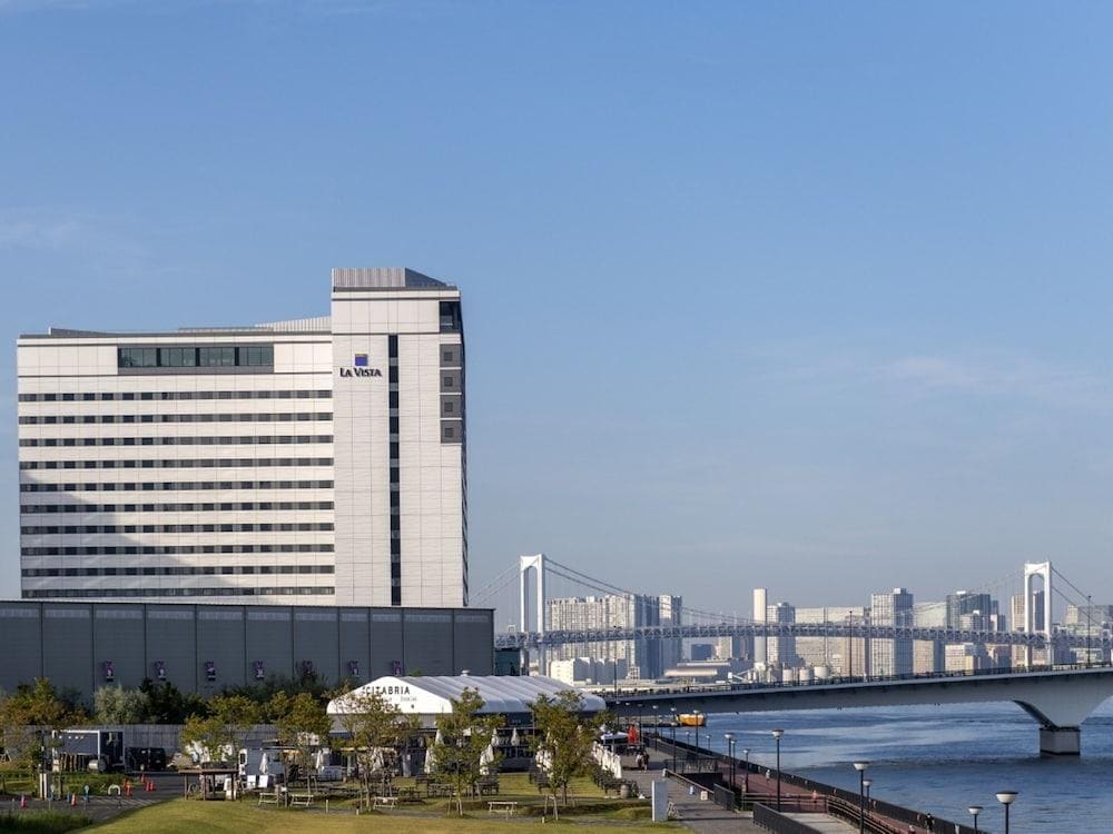 La Vista Tokyo Bay