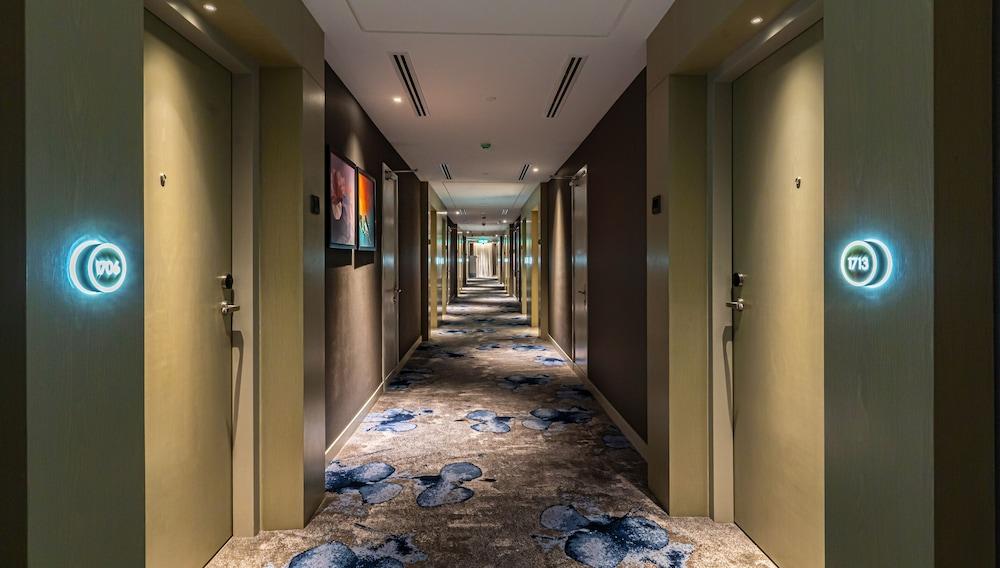Avante Hotel
