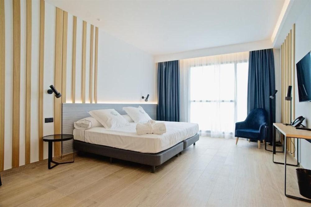 Syncrosfera Health & Fitness Hotel