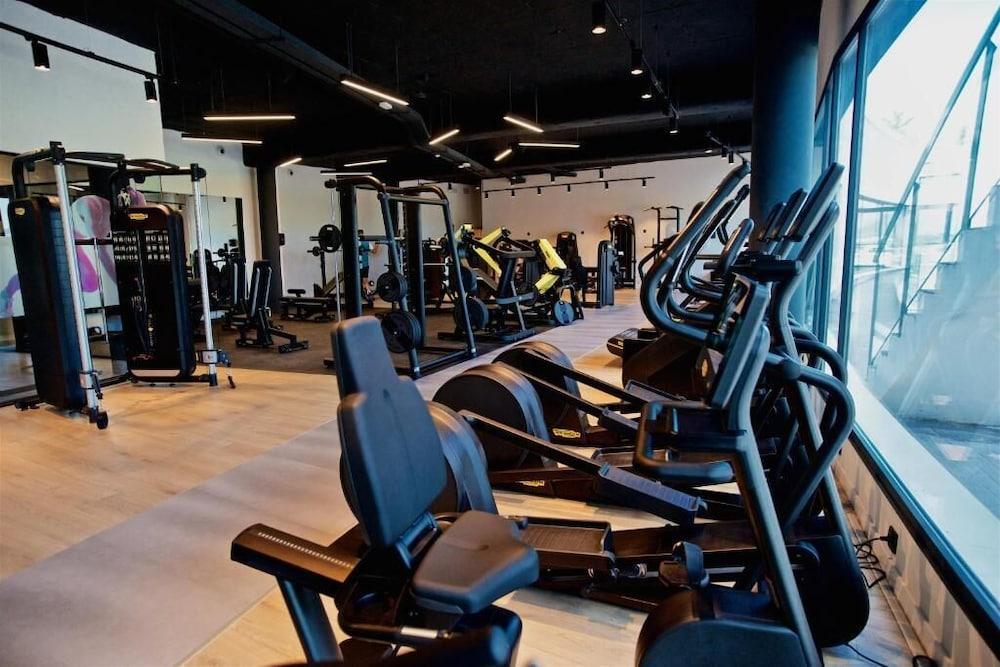 Syncrosfera Health & Fitness Hotel