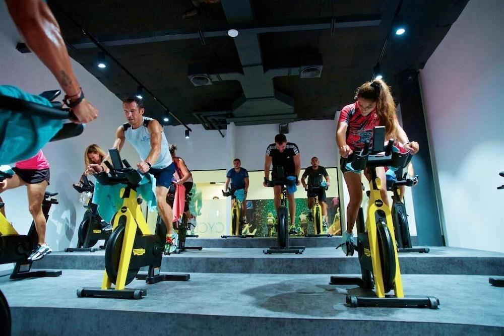 Syncrosfera Health & Fitness Hotel