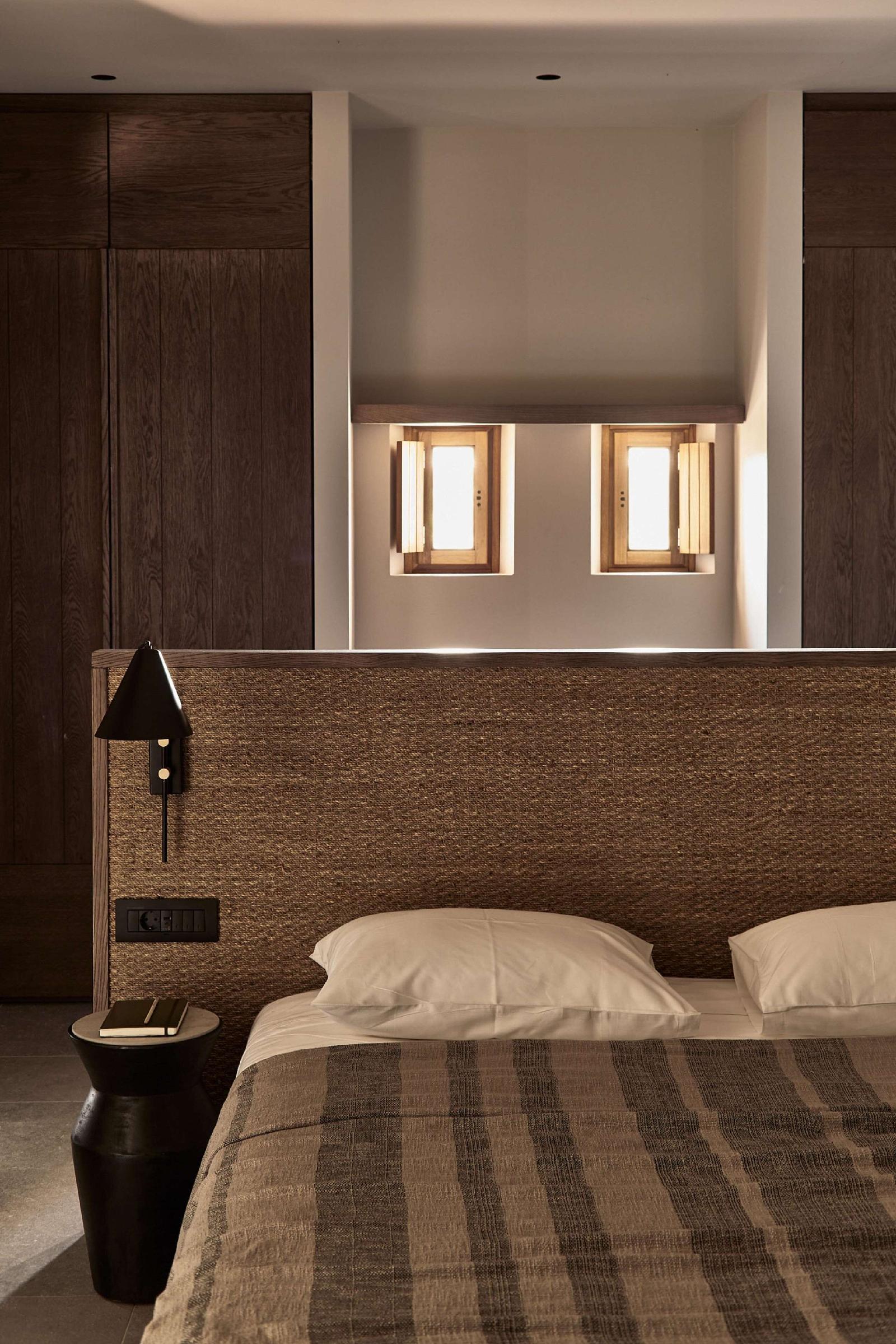 Theros All Suite Hotel