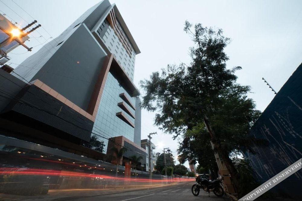 Hotel Intercity Canoas