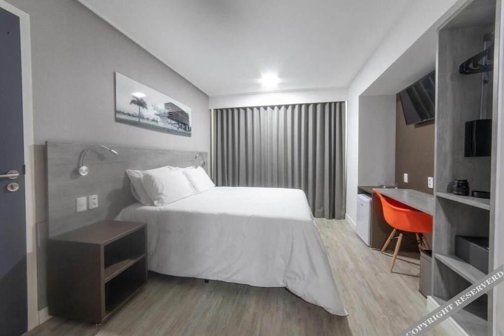 Hotel Intercity Canoas