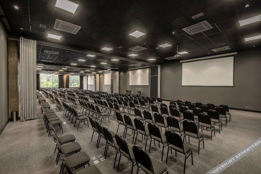 Hotel Intercity Canoas