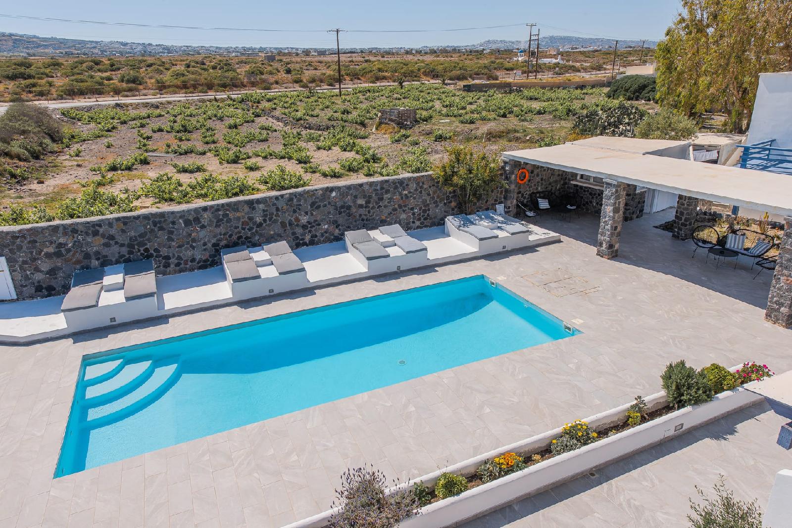 Golden Sunrise Suites