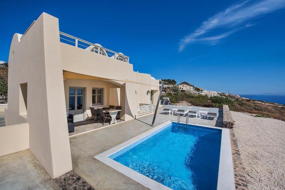 Theano Apartment