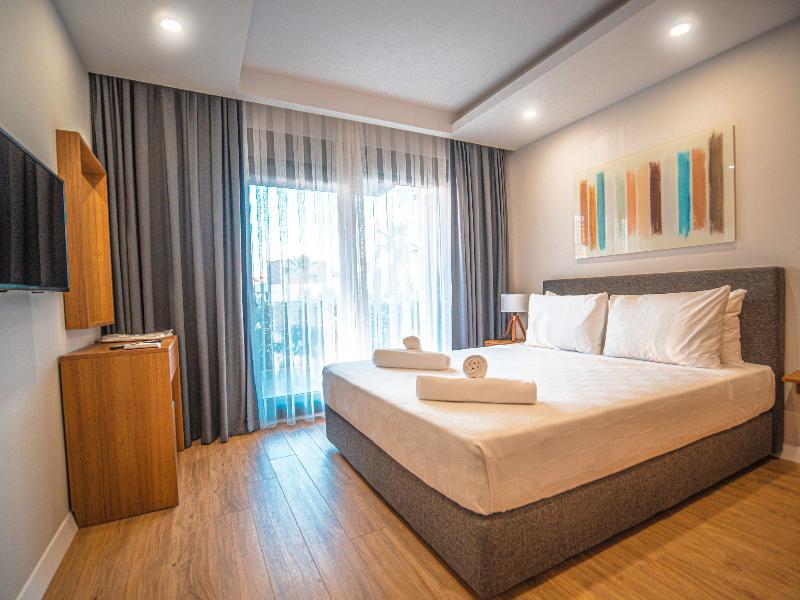 Veranda Beach Suites